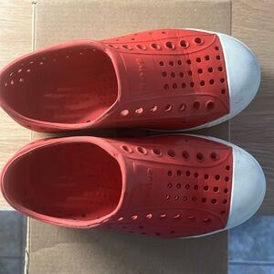 Native Jefferson C10 shoes